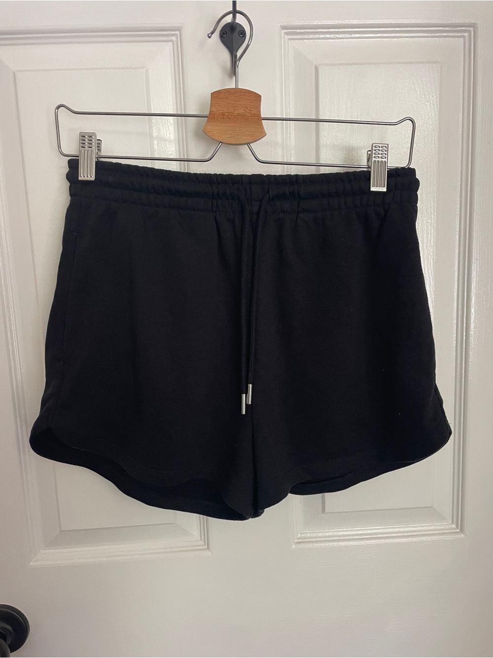 H&M Black Athletic Drawstring Lounge Shorts